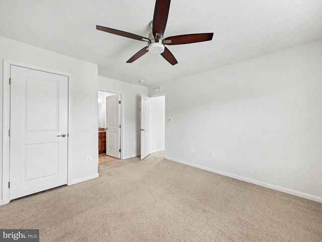 5 TAYLORS HILL WAY, Fredericksburg, VA 22405