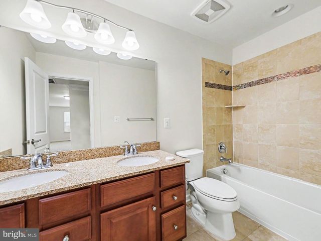 5 TAYLORS HILL WAY, Fredericksburg, VA 22405