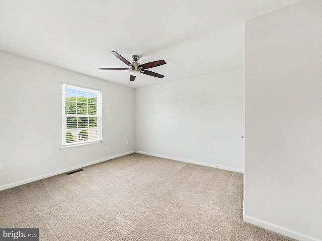 5 TAYLORS HILL WAY, Fredericksburg, VA 22405