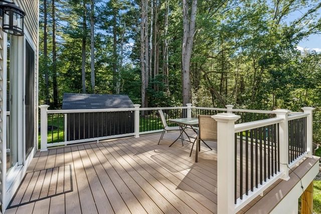 44 California, Tewksbury, MA 01876