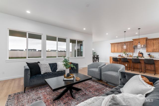 1343 W Thoroughbred St, Middleton, ID 83644