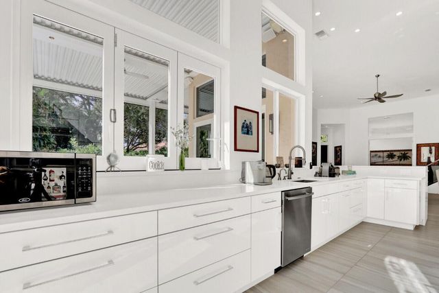 13870 Parc Drive, Palm Beach Gardens, FL 33410