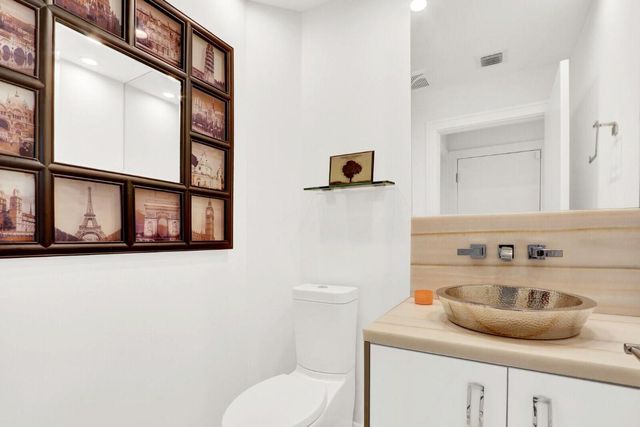 13870 Parc Drive, Palm Beach Gardens, FL 33410