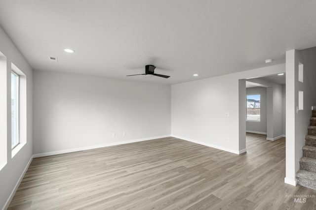 14056 Shiny Spruce St, Caldwell, ID 83607