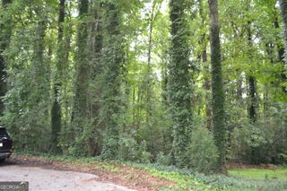 6150 S SKYLINE Drive, Douglasville, GA 30135