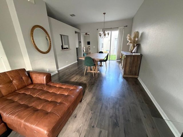 2403 NW 7th Street, Boynton Beach, FL 33426