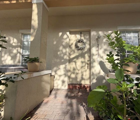 2403 NW 7th Street, Boynton Beach, FL 33426