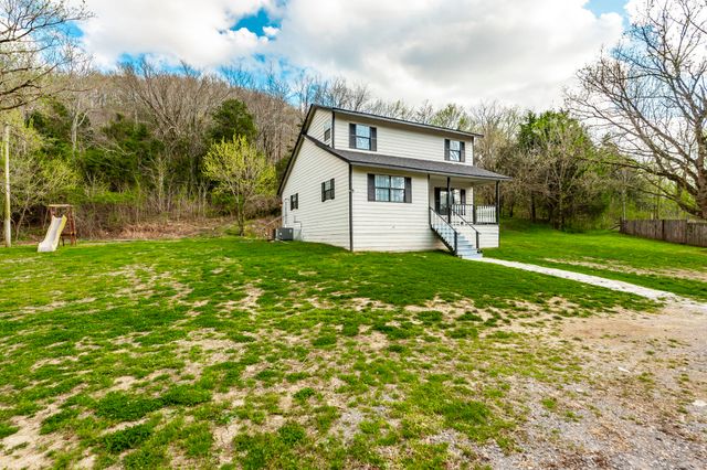 3365 Pleasant Valley Rd, Hartsville, TN 37074