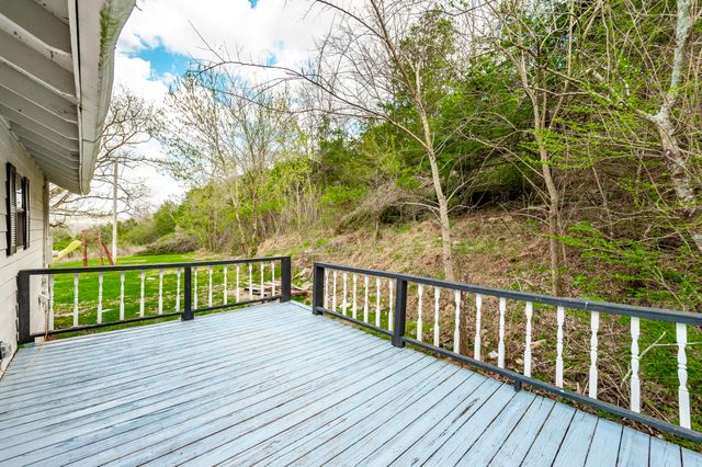 3365 Pleasant Valley Rd, Hartsville, TN 37074