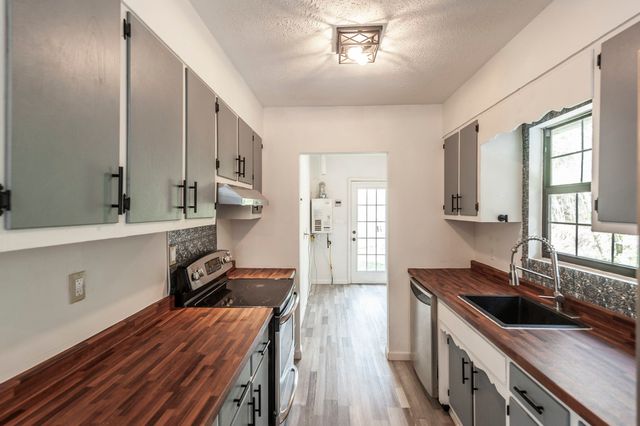 3365 Pleasant Valley Rd, Hartsville, TN 37074