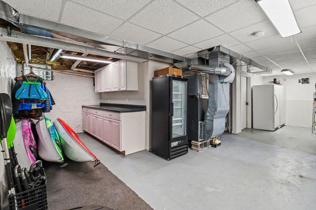 303 S Courtland Street, Hart, MI 49420