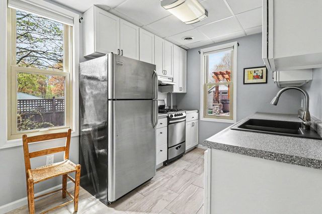 303 S Courtland Street, Hart, MI 49420