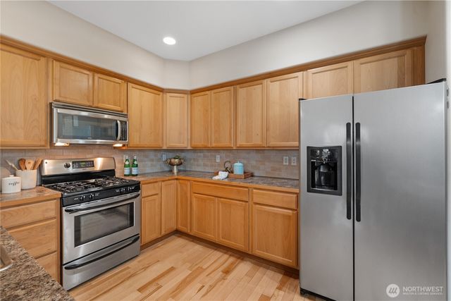 20228 11th Avenue W, Lynnwood, WA 98036