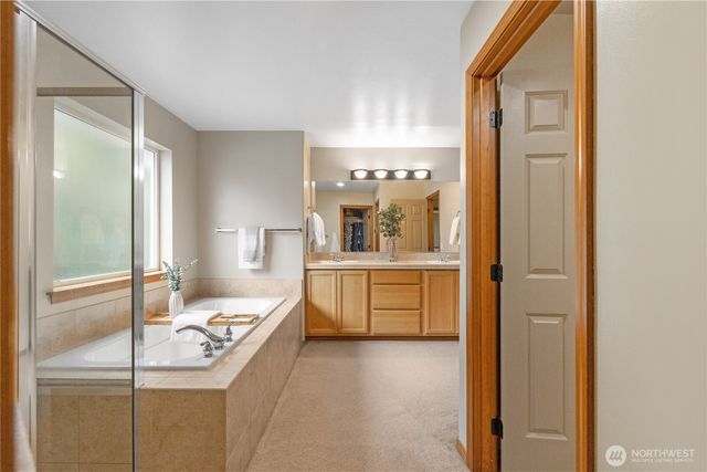 20228 11th Avenue W, Lynnwood, WA 98036