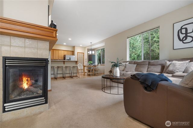 20228 11th Avenue W, Lynnwood, WA 98036