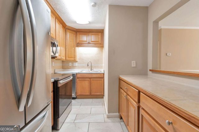 3597 Woodbriar Circle B, Tucker, GA 30084