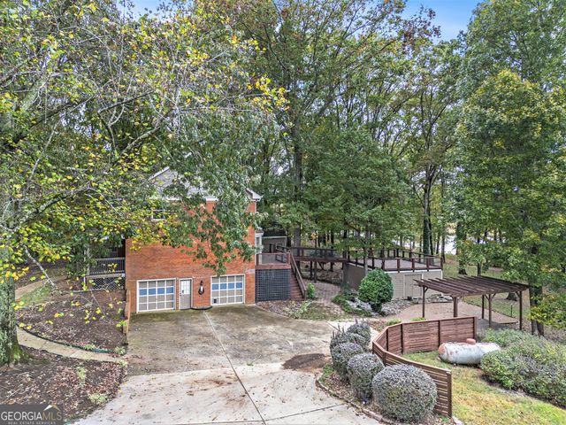 3657 Linda Drive, Loganville, GA 30052