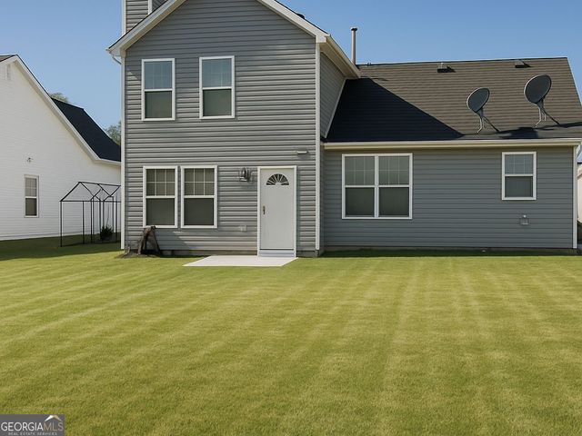 8258 Champion Trail, Fairburn, GA 30213