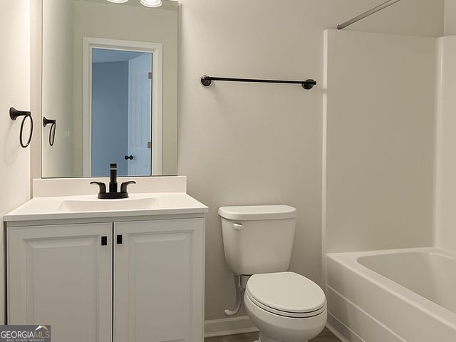 8258 Champion Trail, Fairburn, GA 30213