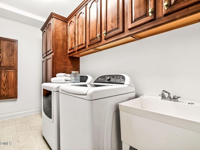 5405 Carbonton Road, Sanford, NC 27330