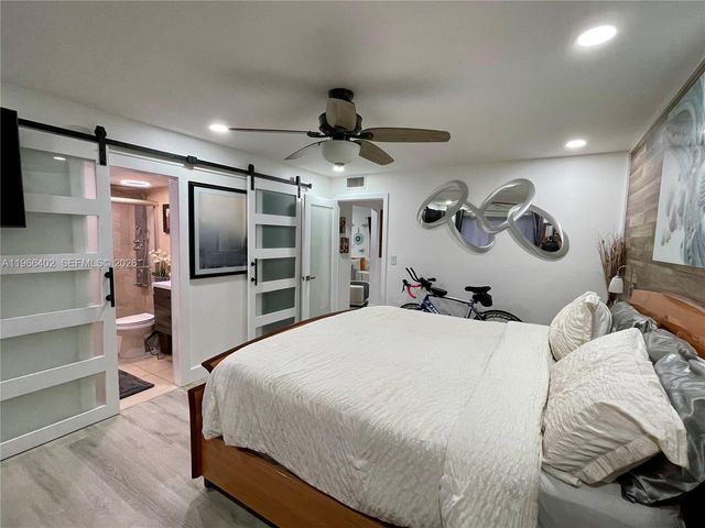 8635 NW 8th St 311, Miami, FL 33126