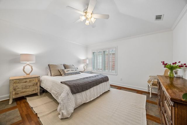 3813 Byron Street, West University Place, TX 77005