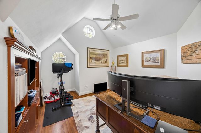 3813 Byron Street, West University Place, TX 77005