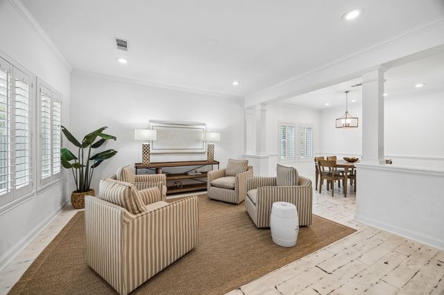 3813 Byron Street, West University Place, TX 77005