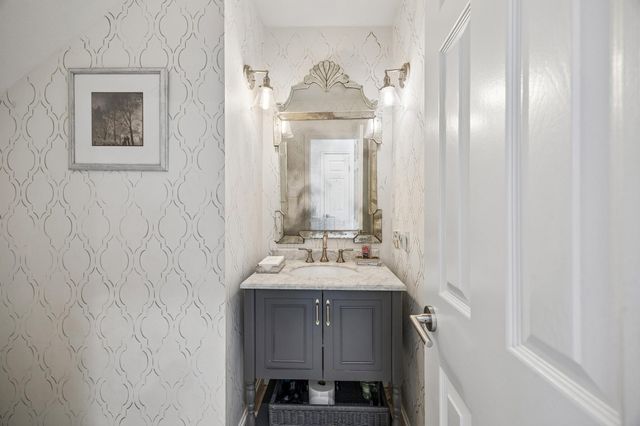 3813 Byron Street, West University Place, TX 77005