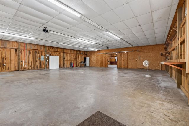 1508 Highway 79, Dover, TN 37058