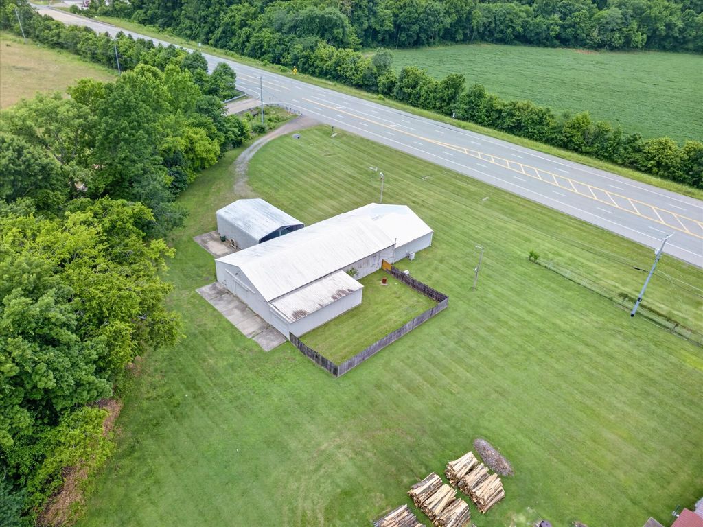1508 Highway 79, Dover, TN 37058