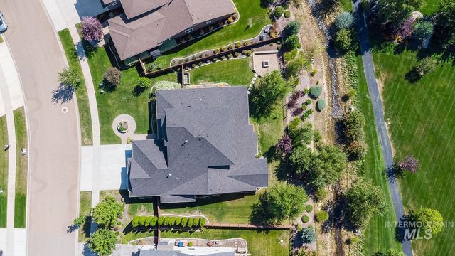 2097 N World Cup Way, Eagle, ID 83616
