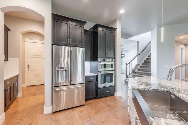 2097 N World Cup Way, Eagle, ID 83616