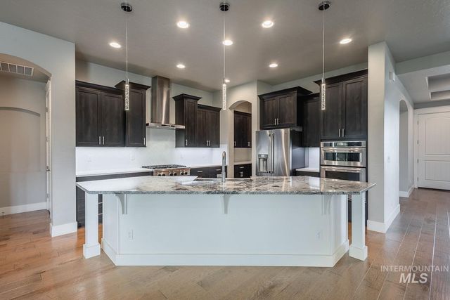 2097 N World Cup Way, Eagle, ID 83616