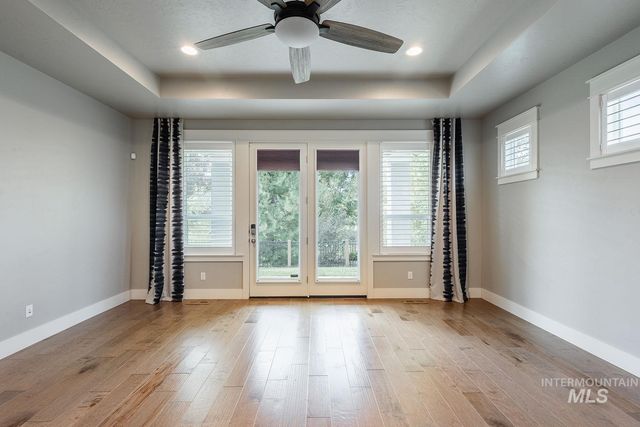 2097 N World Cup Way, Eagle, ID 83616