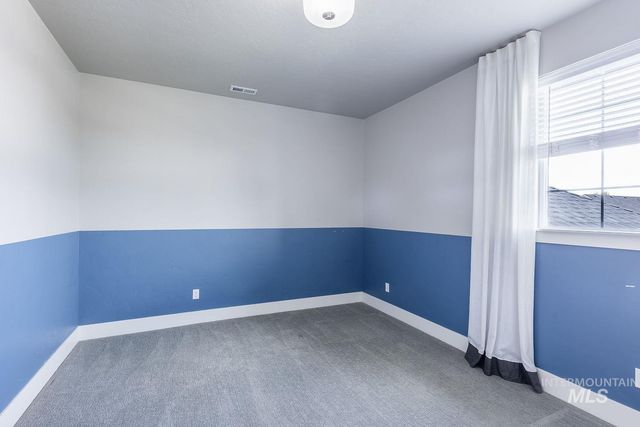 2097 N World Cup Way, Eagle, ID 83616