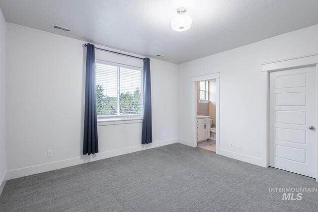 2097 N World Cup Way, Eagle, ID 83616