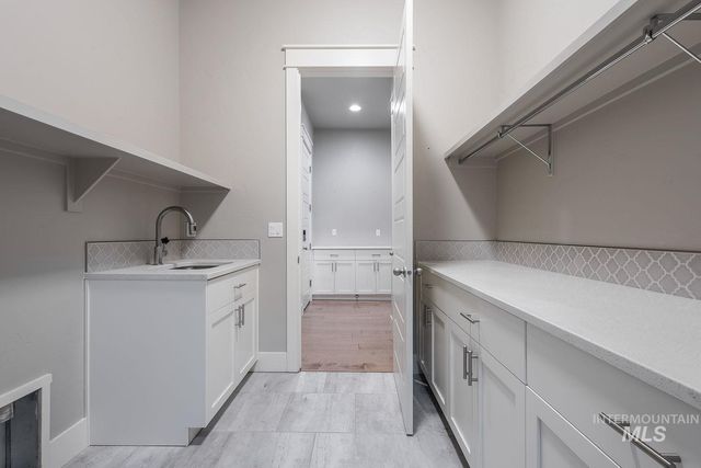 2097 N World Cup Way, Eagle, ID 83616