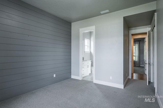 2097 N World Cup Way, Eagle, ID 83616