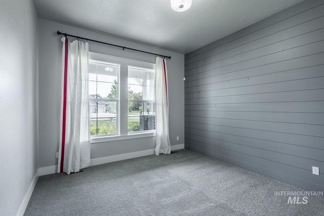 2097 N World Cup Way, Eagle, ID 83616