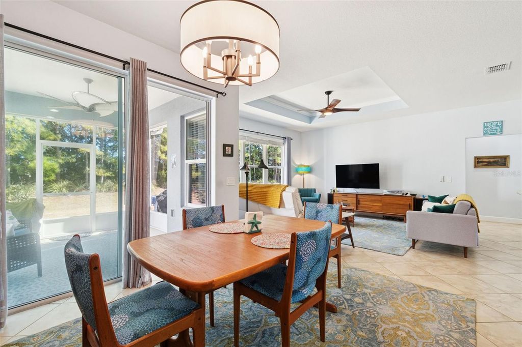 Image 13 of property listing at 9159 SW 70TH LOOP, Ocala, FL 34481