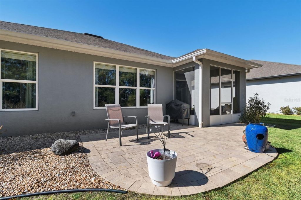 Image 28 of property listing at 9159 SW 70TH LOOP, Ocala, FL 34481