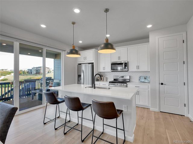 6906 Oak Canyon Cir, Castle Pines, CO 80108