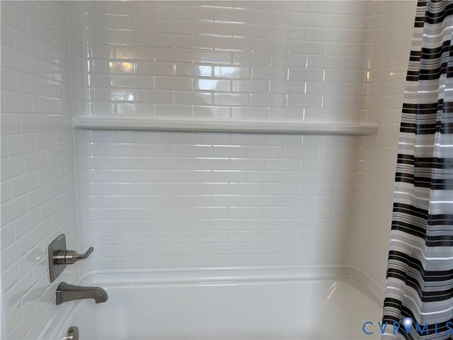 9520 Brant Ln, Glen Allen, VA 23060