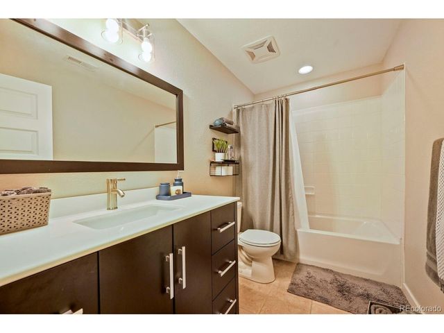 10064 Belvedere Cir, Lone Tree, CO 80124