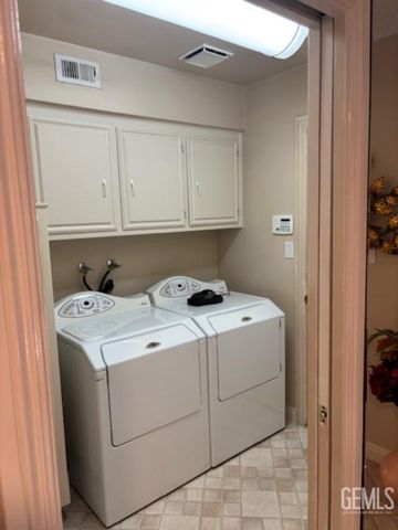 2300 El Portal Drive 69, Bakersfield, CA 93309