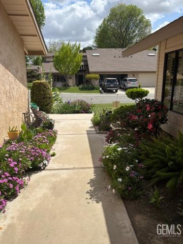 2300 El Portal Drive 69, Bakersfield, CA 93309