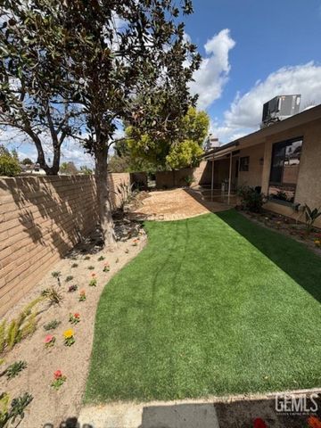 2300 El Portal Drive 69, Bakersfield, CA 93309