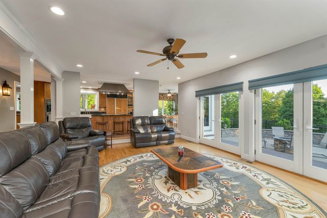 75 Long Pond Road, Dunbarton, NH 03046