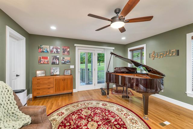 75 Long Pond Road, Dunbarton, NH 03046